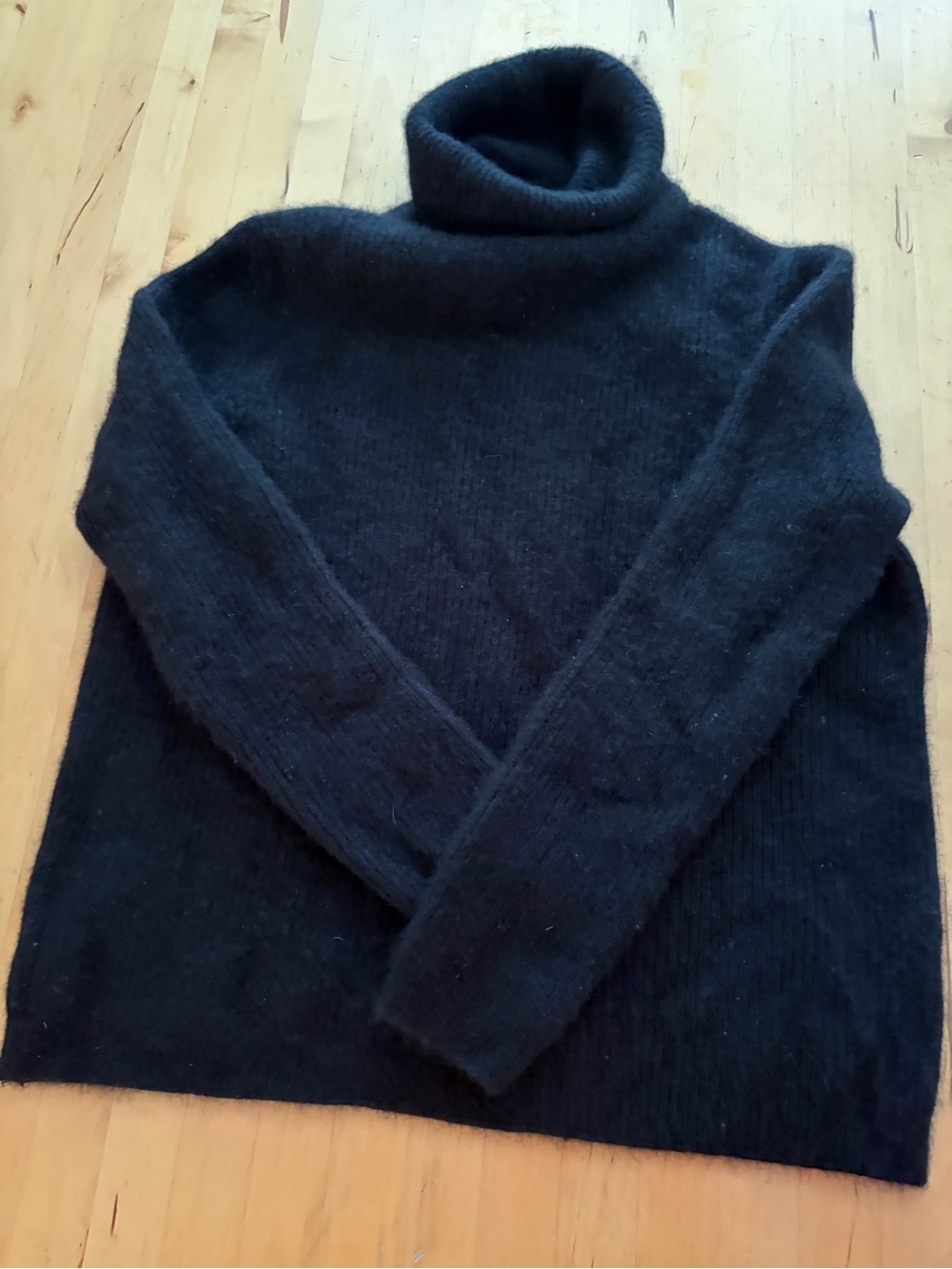 Black Turtleneck Sweater cashmere